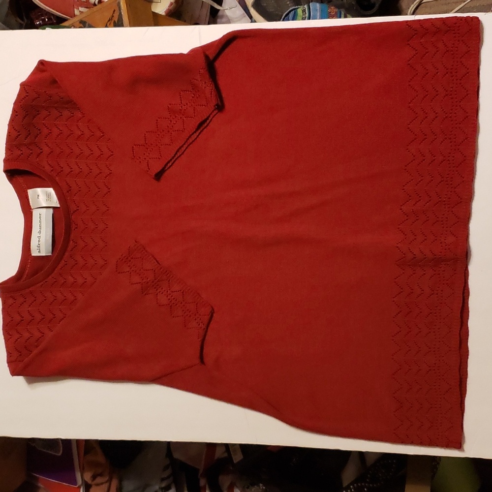 Alfred Dunner Red sweater Petite Medium